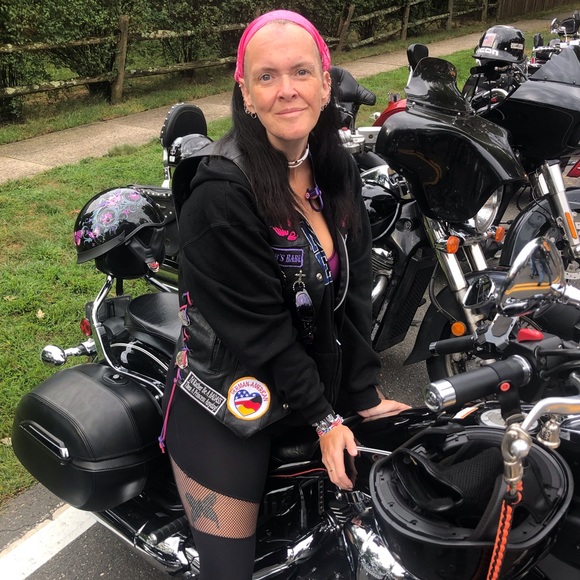 Meet your Posher, Kimberly - Picture 1 of 1